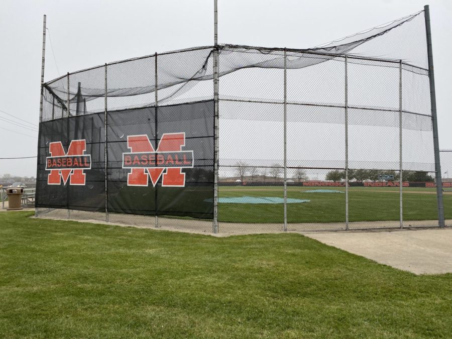 The+Minooka+varsity+baseball+team+started+the+season+1-2.++They+lost+their+first+two+games+to+Joliet+Catholic+and+Lincoln-Way+Central+before+beating+Joliet+Central+in+the+first+round+of+the+WJOL+tournament.+