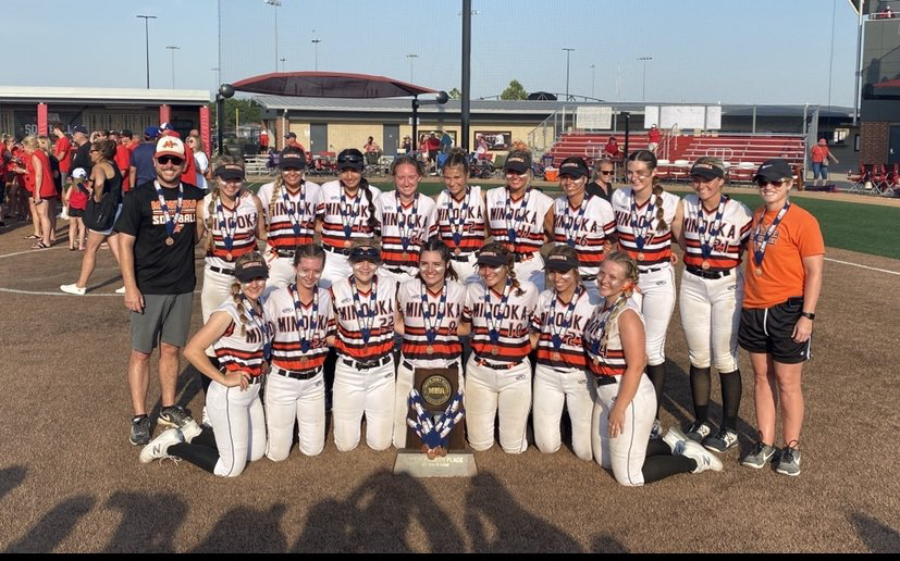 During their 2021 season, the Minooka softball team finished 4th in the state. 