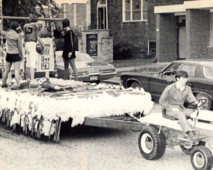 During the first Homecoming parade in 1972, the junior class float was the winner.  FFA finished second. 